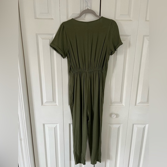 Olive green jumpsuit - Picture 3 of 4